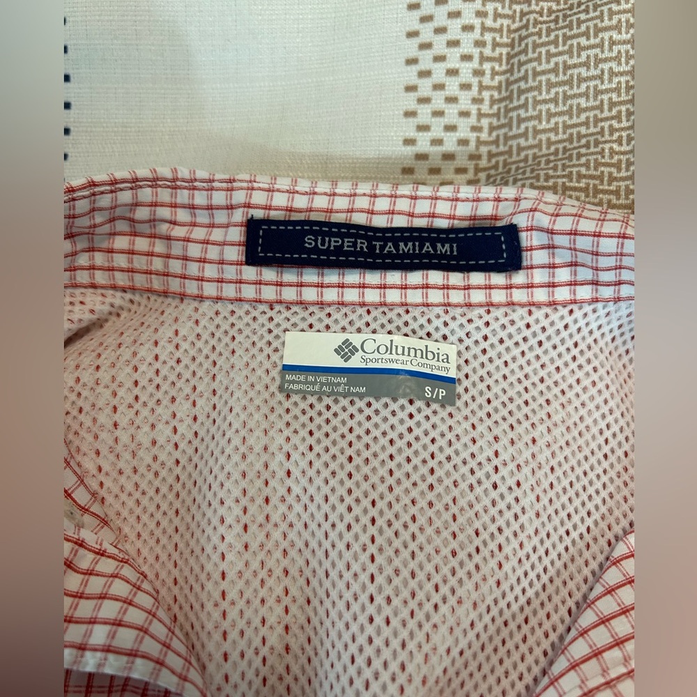 Columbia fishing shirt